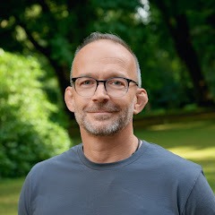 Oliver Schmitz