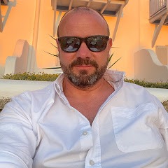 Simon Brand